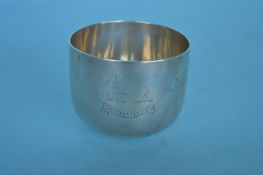 A good quality Victorian tumbler cup with crested