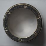 A heavy silver Tiffany ring. Approx. 12 grams. Est