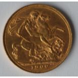 A 1900 full sovereign. Est. £200 - £250.