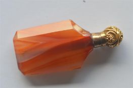 A good Georgian and gold mounted hinged top scent