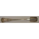 A Kings' pattern stilton scoop. London. By IL&HL.