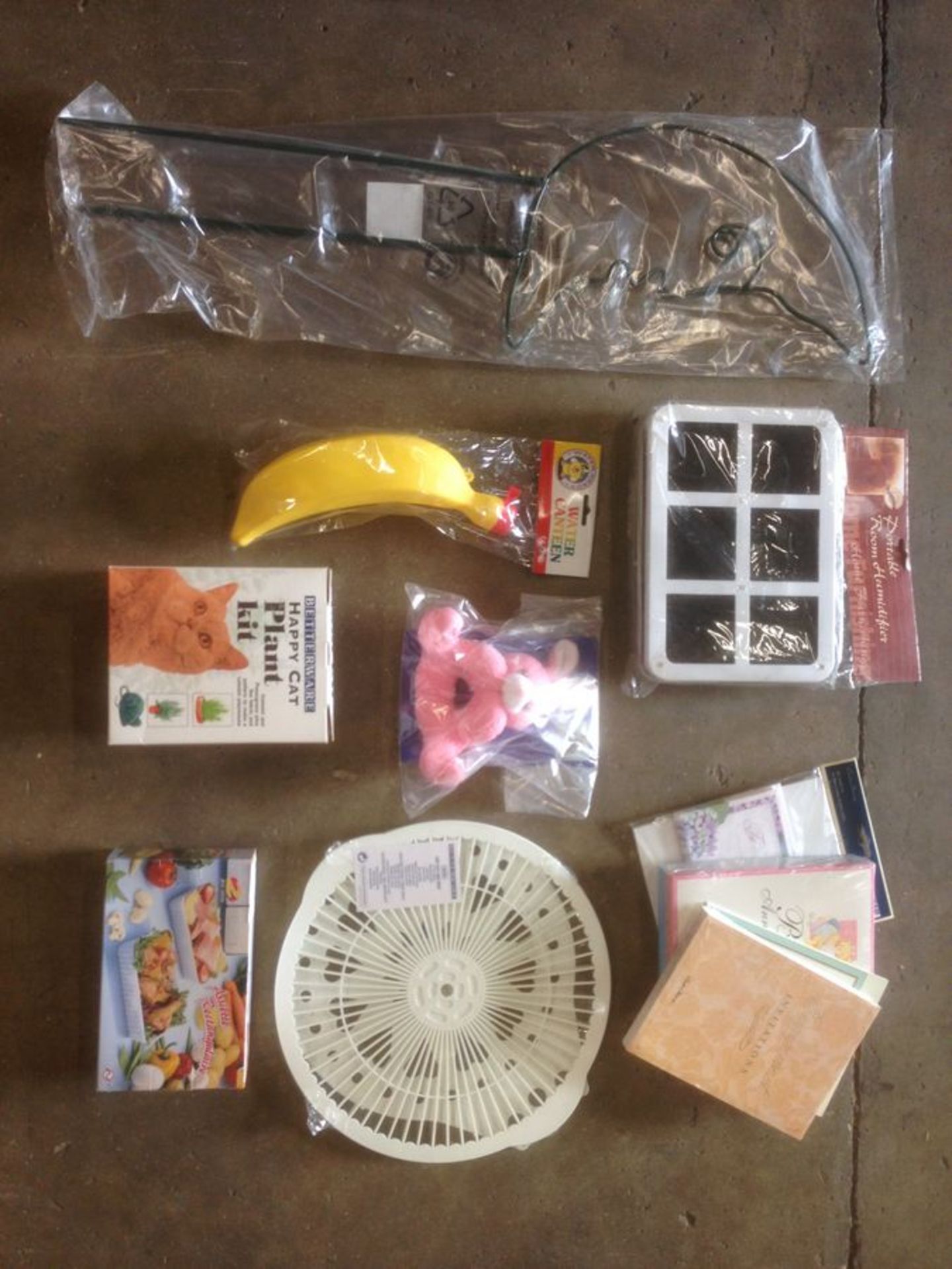 Wholesale Joblot Of 1500 Kleeneze & Betterware Items Inc. Toys, Gadgets Etc - Image 2 of 11