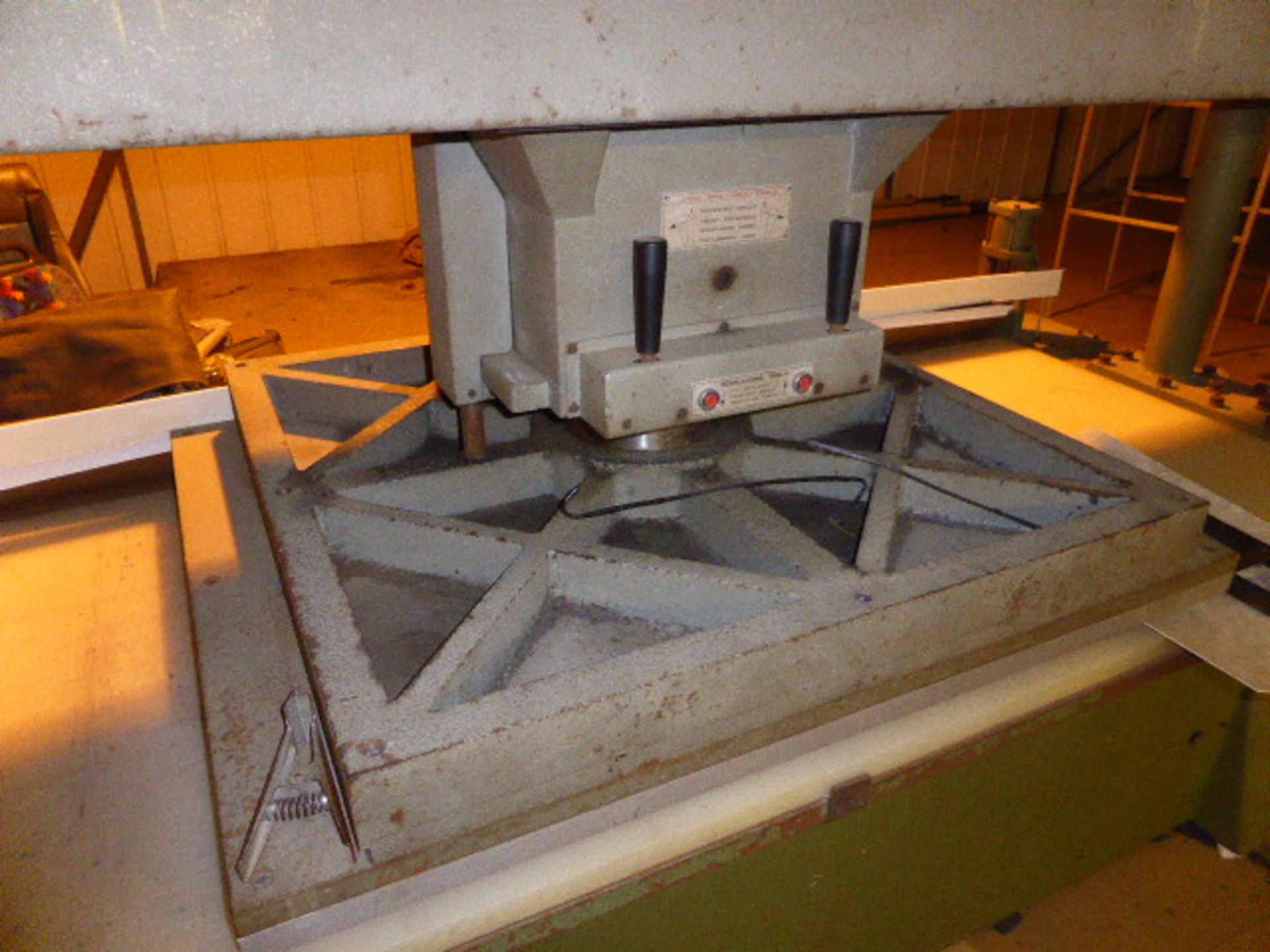 FP F.LLI Poletto model FP25 travelling head platen press, platen size 1.2m x 1m, bed size 2.5m x 1m, - Image 4 of 7