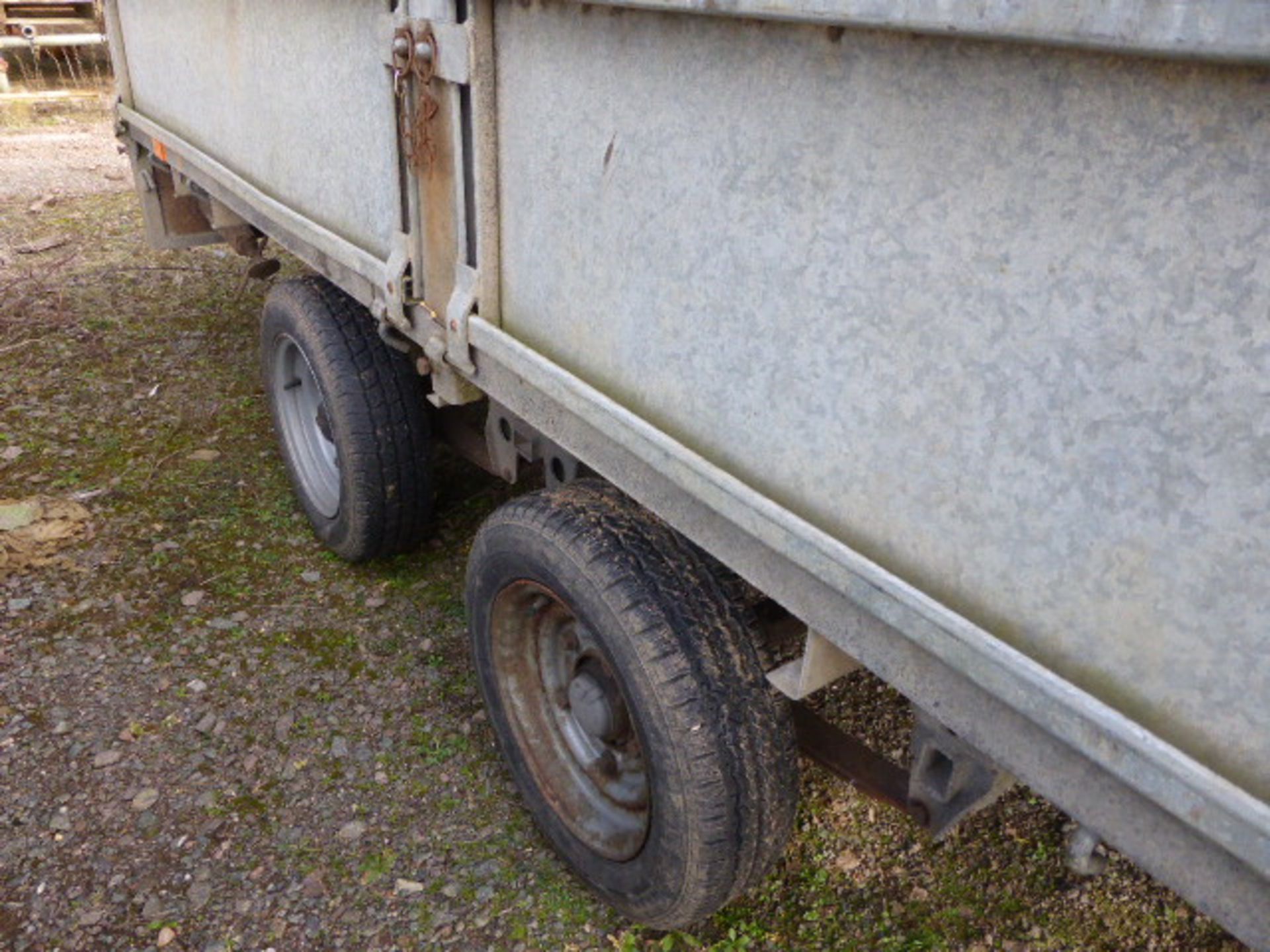 Ifor Williams Type LM126G 4m twin axle galvanized drop side plant trailer with winch capacity 3500kg - Image 8 of 10