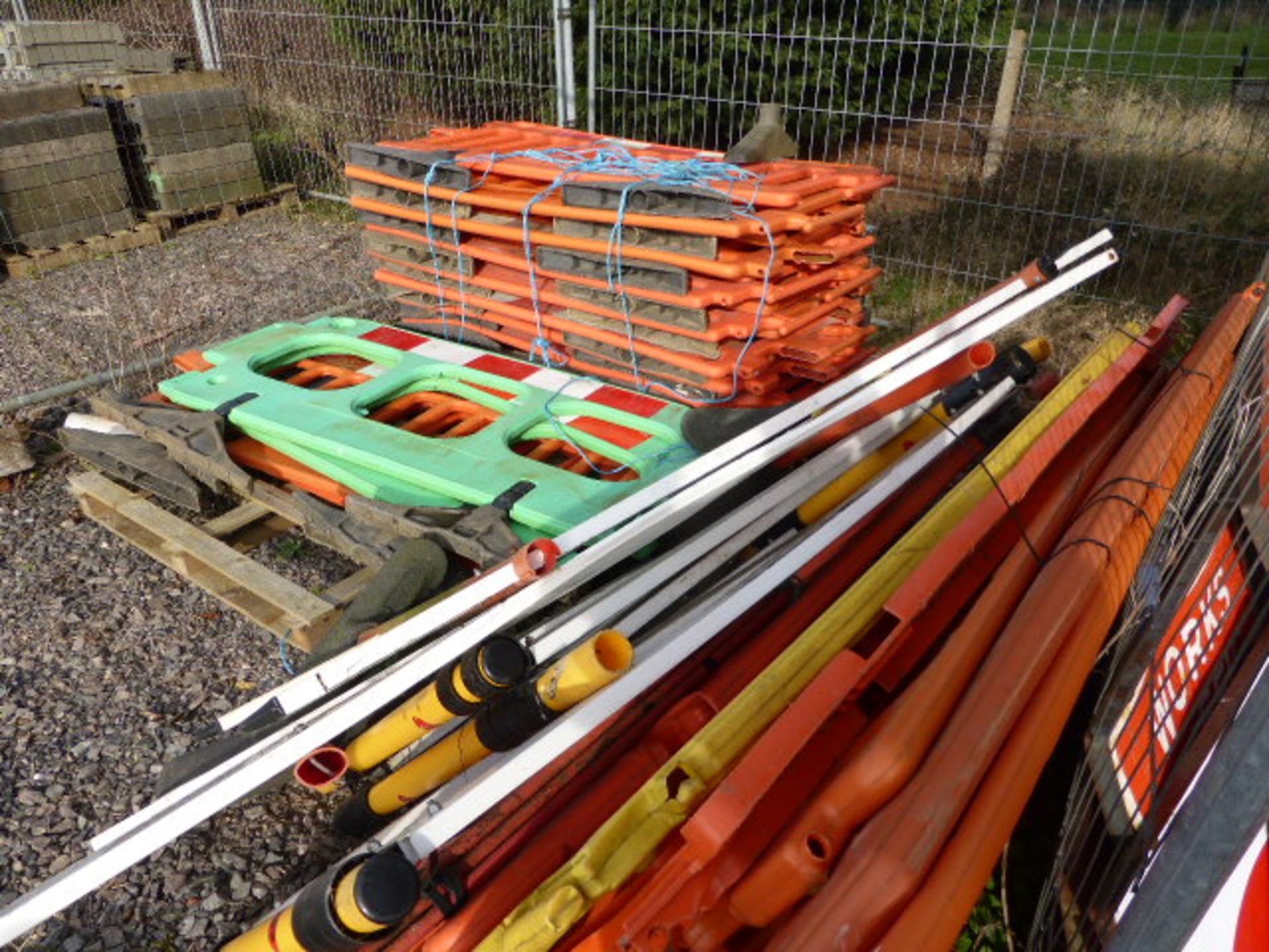 A range of road signs, bollards and plastic safety fencing etc - Image 5 of 5