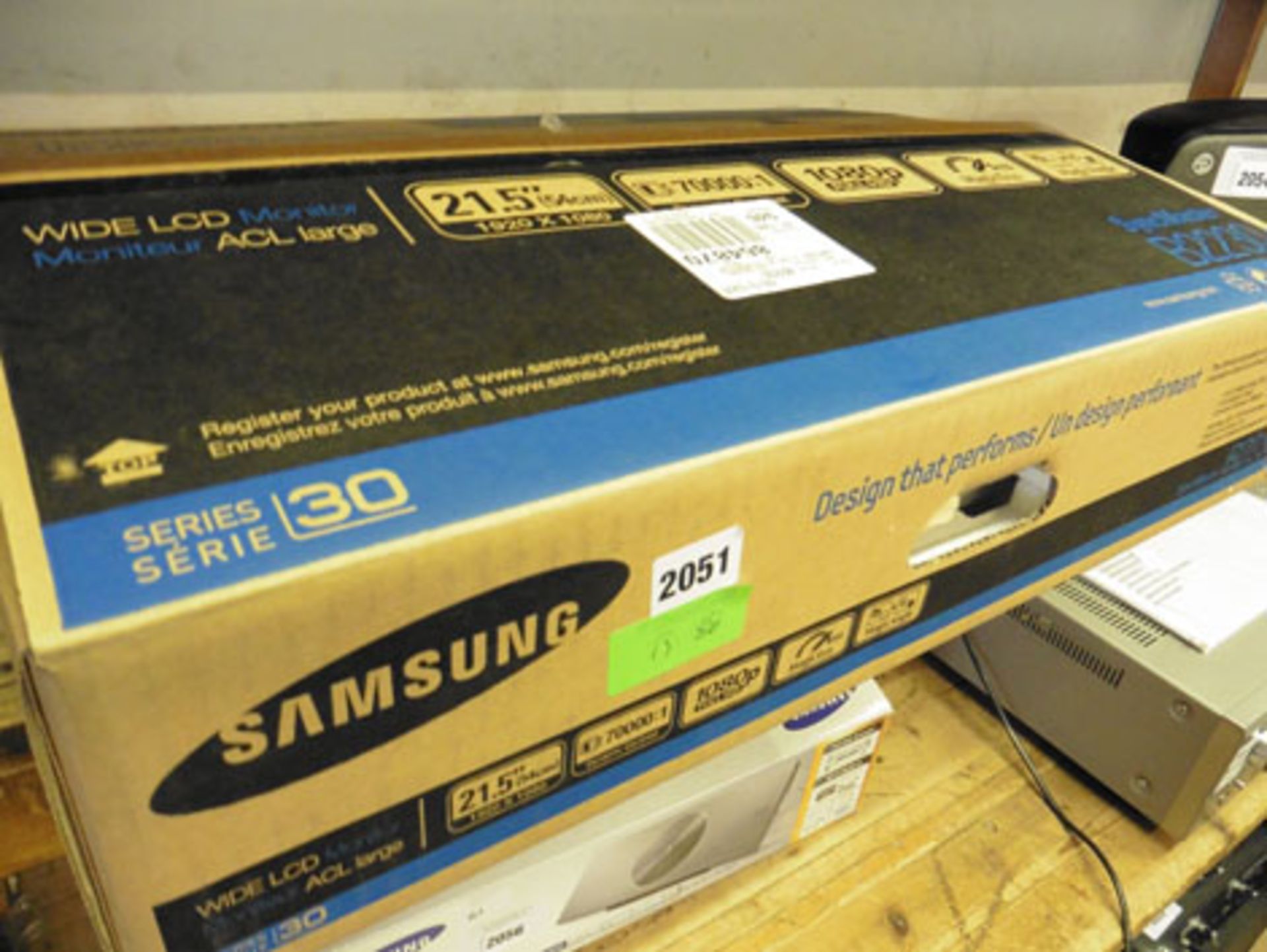 (80) Samsung Sync Master 22'' LCD computer monitor in box