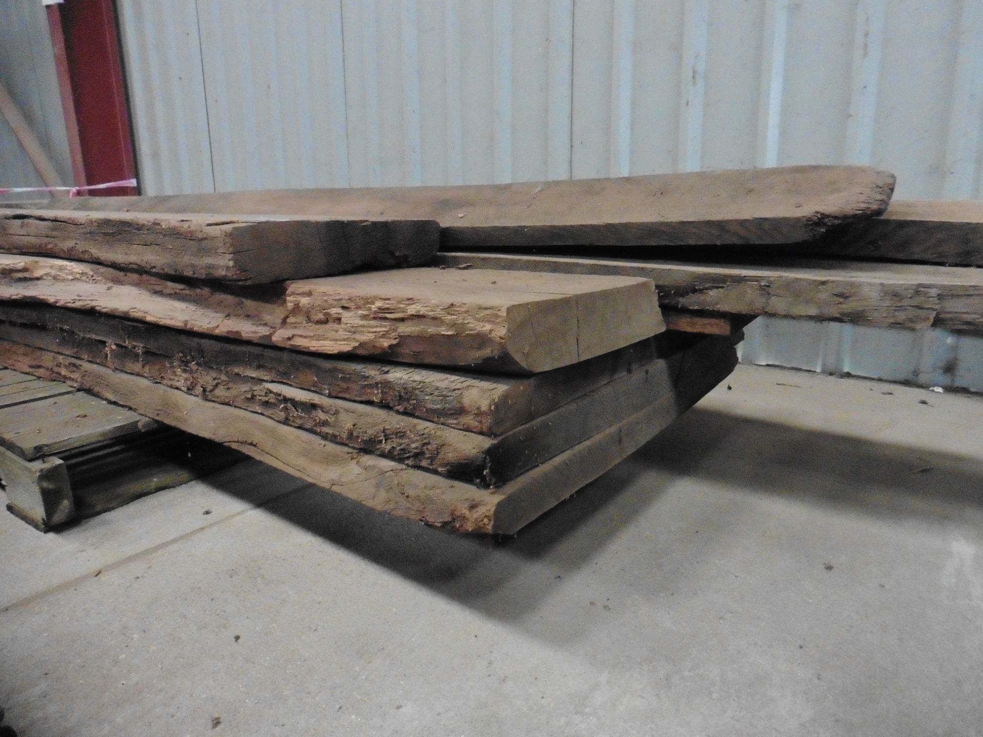 A pallet of 11 miscellaneous waney edge and rough sawn oak boards in various sizes, up to - Image 2 of 3