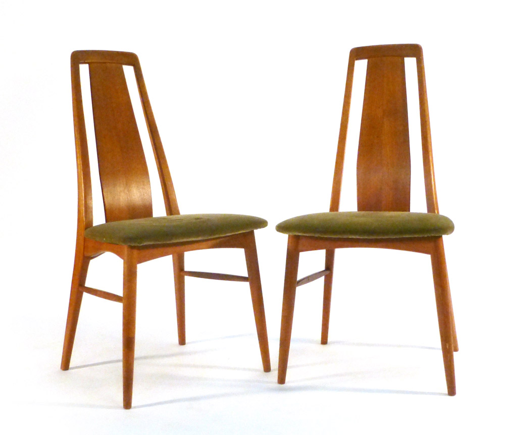 A pair of Danish teak highback dining chairs with upholstered seats and tapering legs by Koefoeds - Image 2 of 3