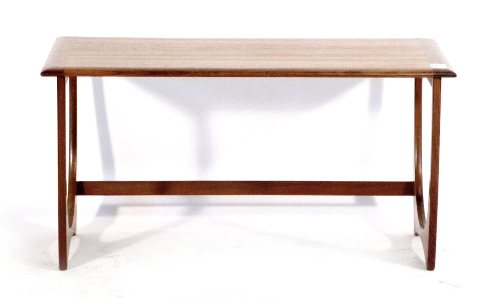 A G-Plan teak and crossbanded coffee table of typical form, l.