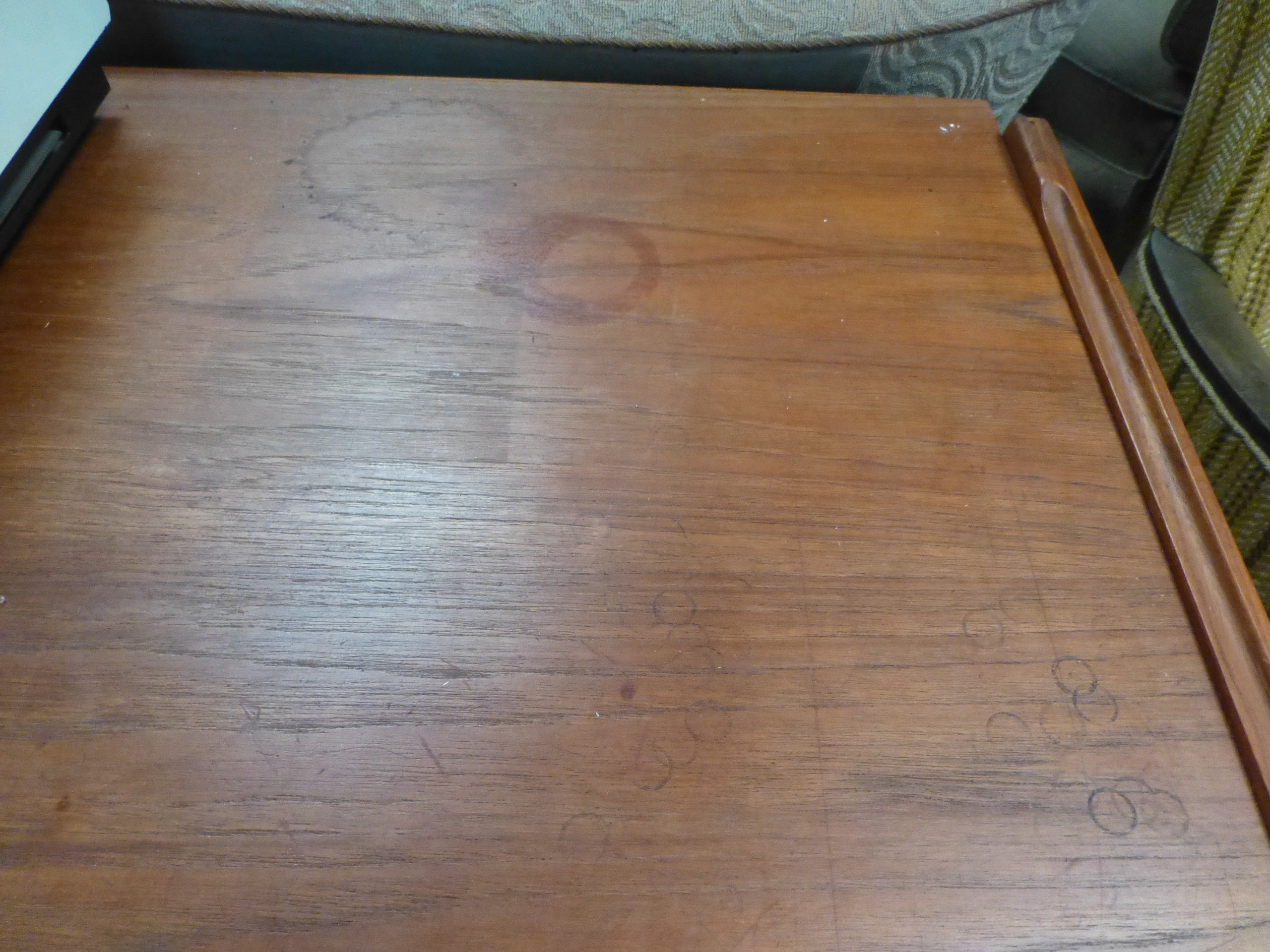 A 1970's teak desk with an arrangement on four drawer with a gallery section to the rear on square - Image 10 of 11