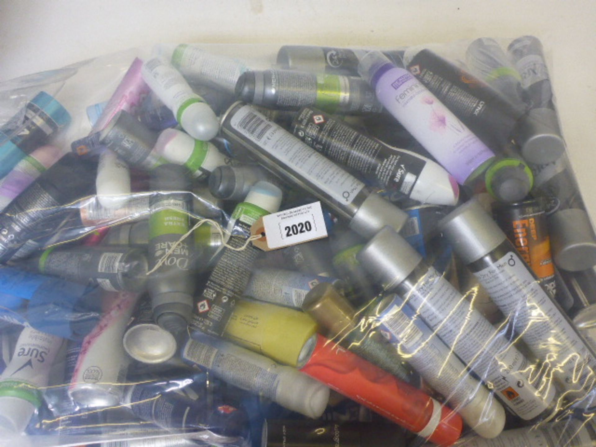 Quantity of aerosol deodorants, anti perspirants and body sprays