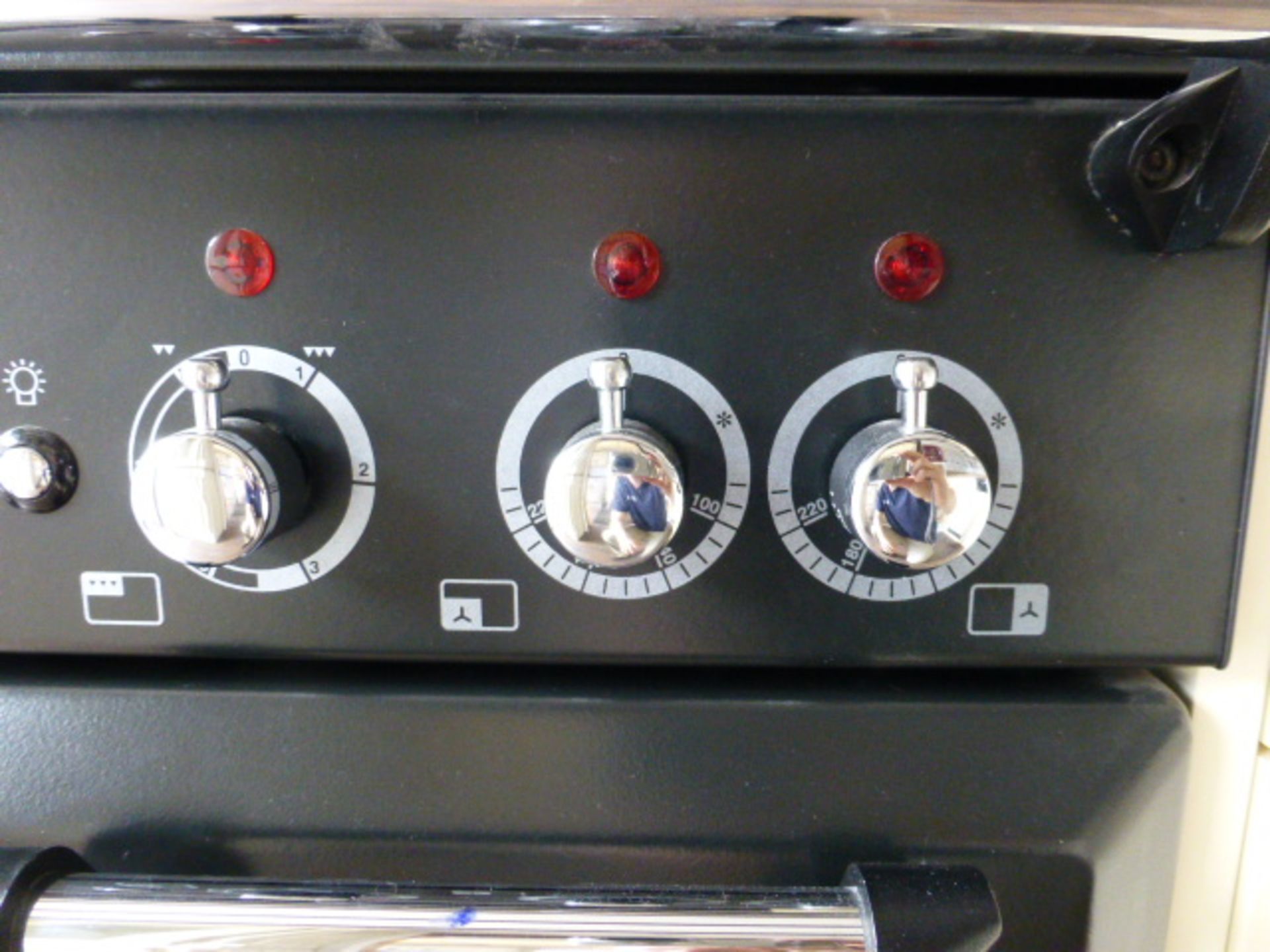 Rangemaster Classic 90 triple dual fuel range oven with 5 burner gas hob - Image 4 of 11