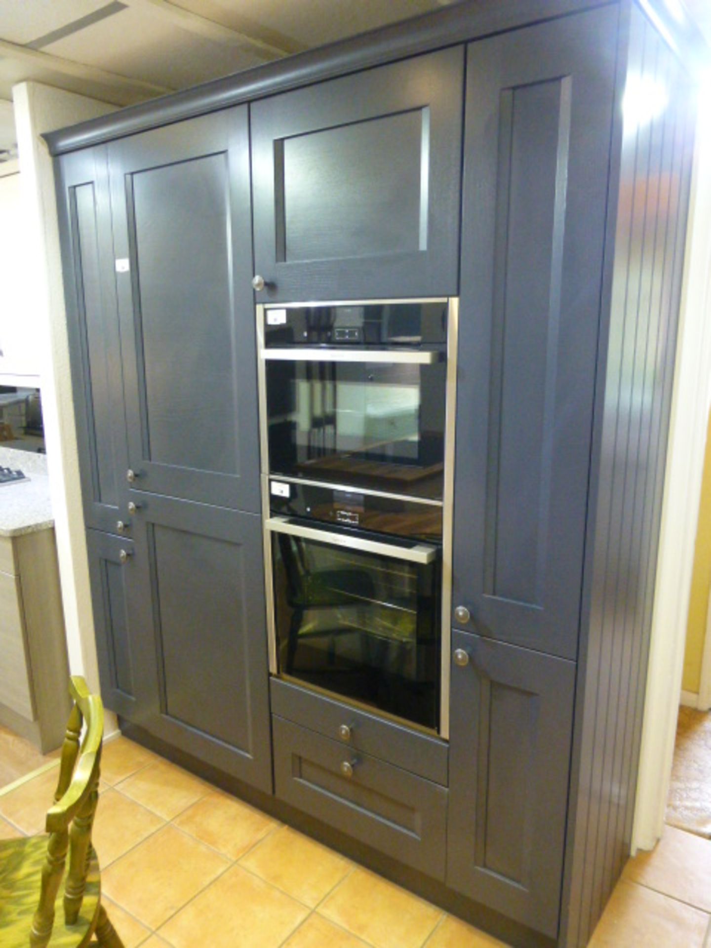 Masterclass Kitchen display approx. 180cm in Midnight blue with sliding storage and a Neff double - Image 2 of 8