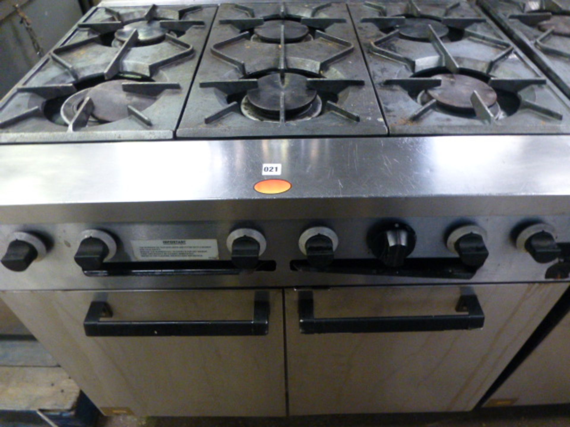 90cm Falcon gas 6 burner cooker with 2 door oven under