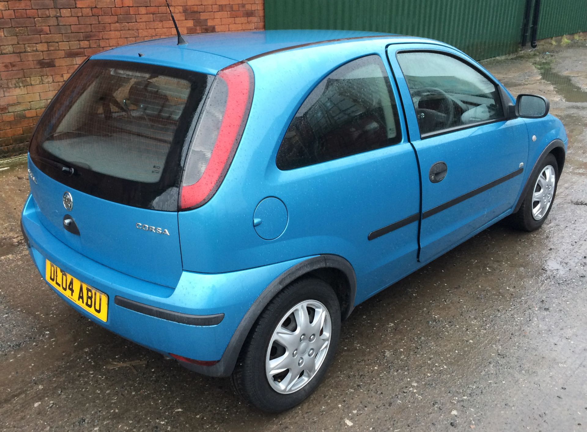 A Vauxhall Corsa Life Twinport 1.0i 12v 3 door Hatchback Reg. No.DL04ABU, first registered 18-8- - Image 4 of 6