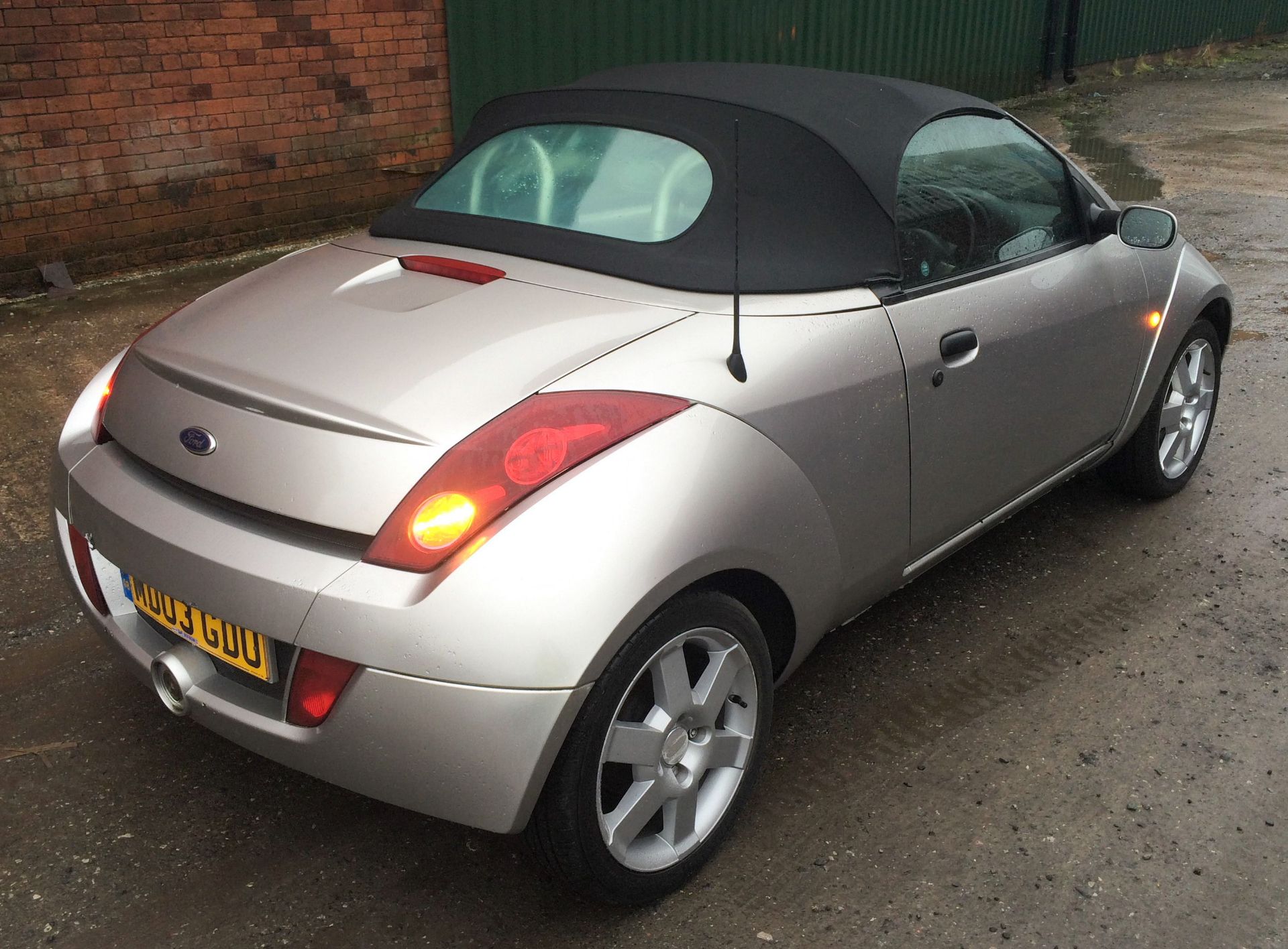 A Ford Street KA Roadster 1.6i 2 door Convertible Reg. No.MD03GDU, first registered 30-7-2003, - Image 4 of 6