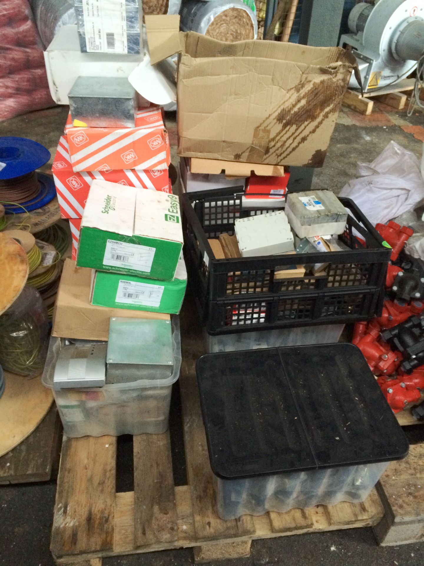 A Pallet of Electrical Spares (as lotted) including bulbs, boxes, plates, switches, fixings. - Image 2 of 2