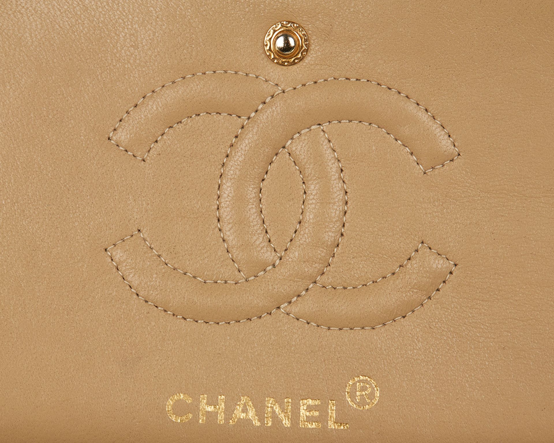 HB028 Chanel - Small Classic Double Flap Bag - Image 7 of 9