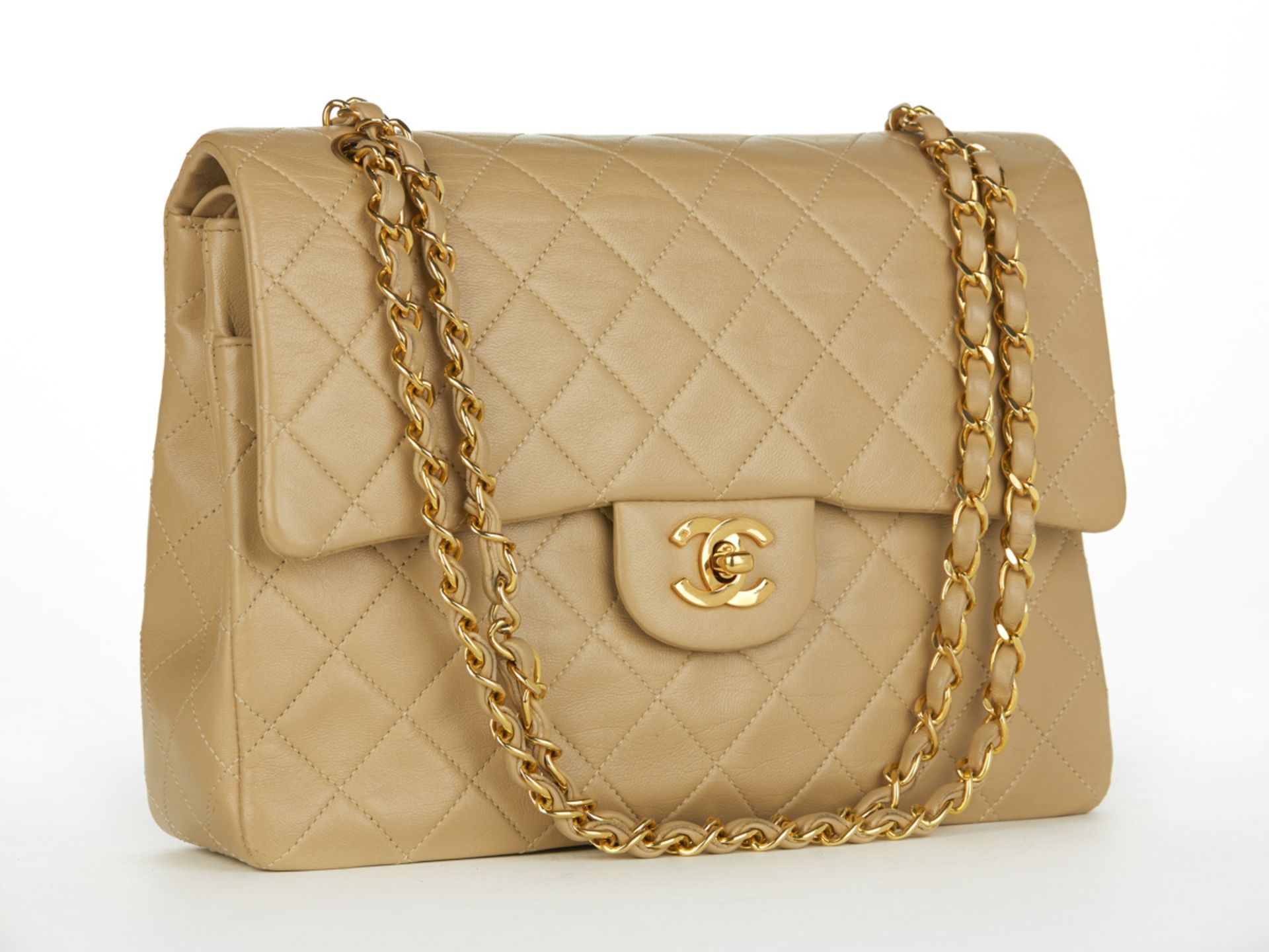 HB097 Chanel - Jumbo Classic Double Flap Bag - Image 2 of 10