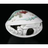 JAPANESE HIRADO PORCELAIN CLAMS DREAM NETSUKE MEIJI PERIOD