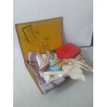 Assorted vintage ladies fashion accessories to include a Ballito silk stockings box in the form of a