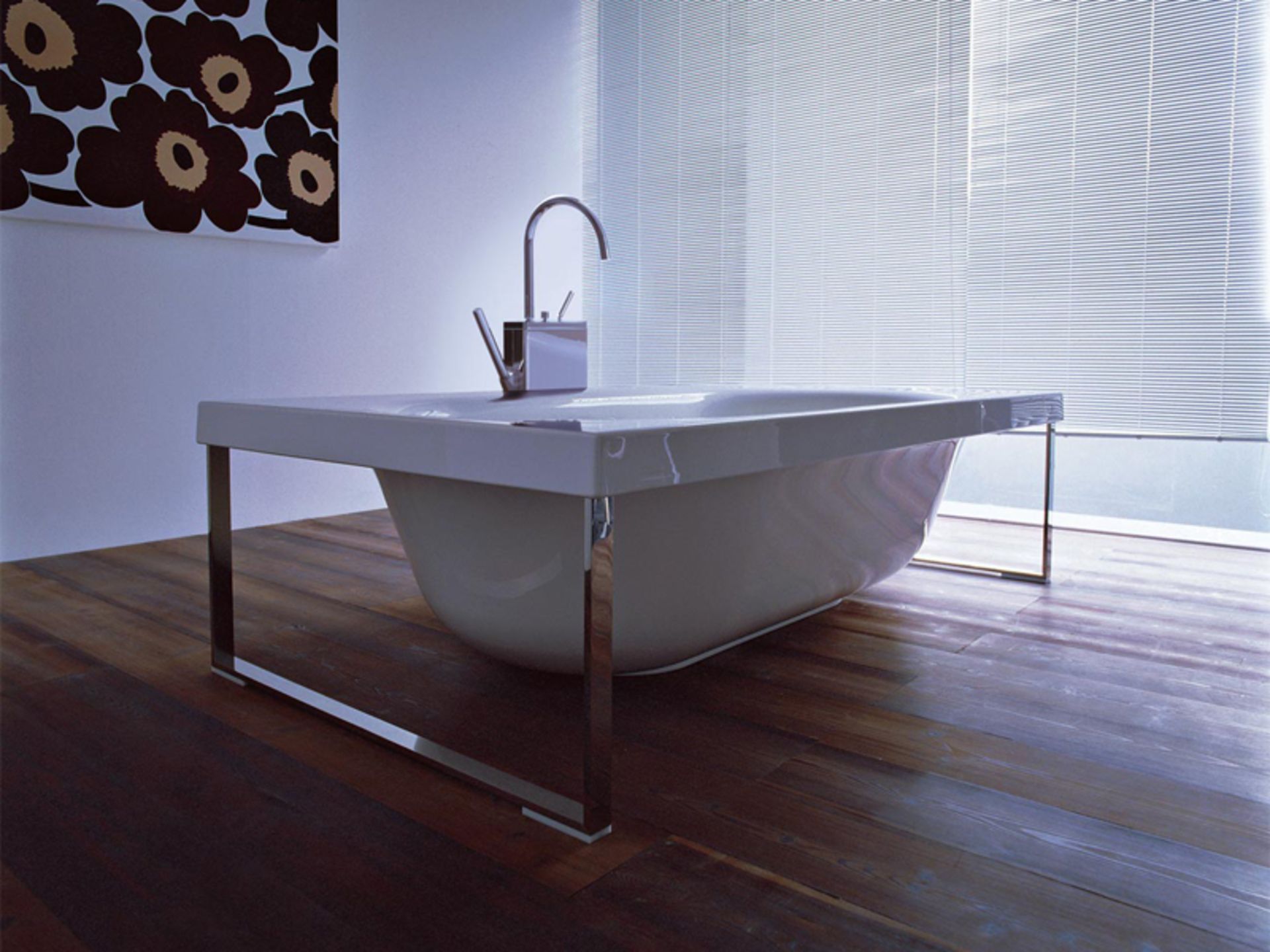 KOS model KAOS 1 Bath tub made in methacrylate Kaos 1 free standing. 1850 x 1000 x h 510