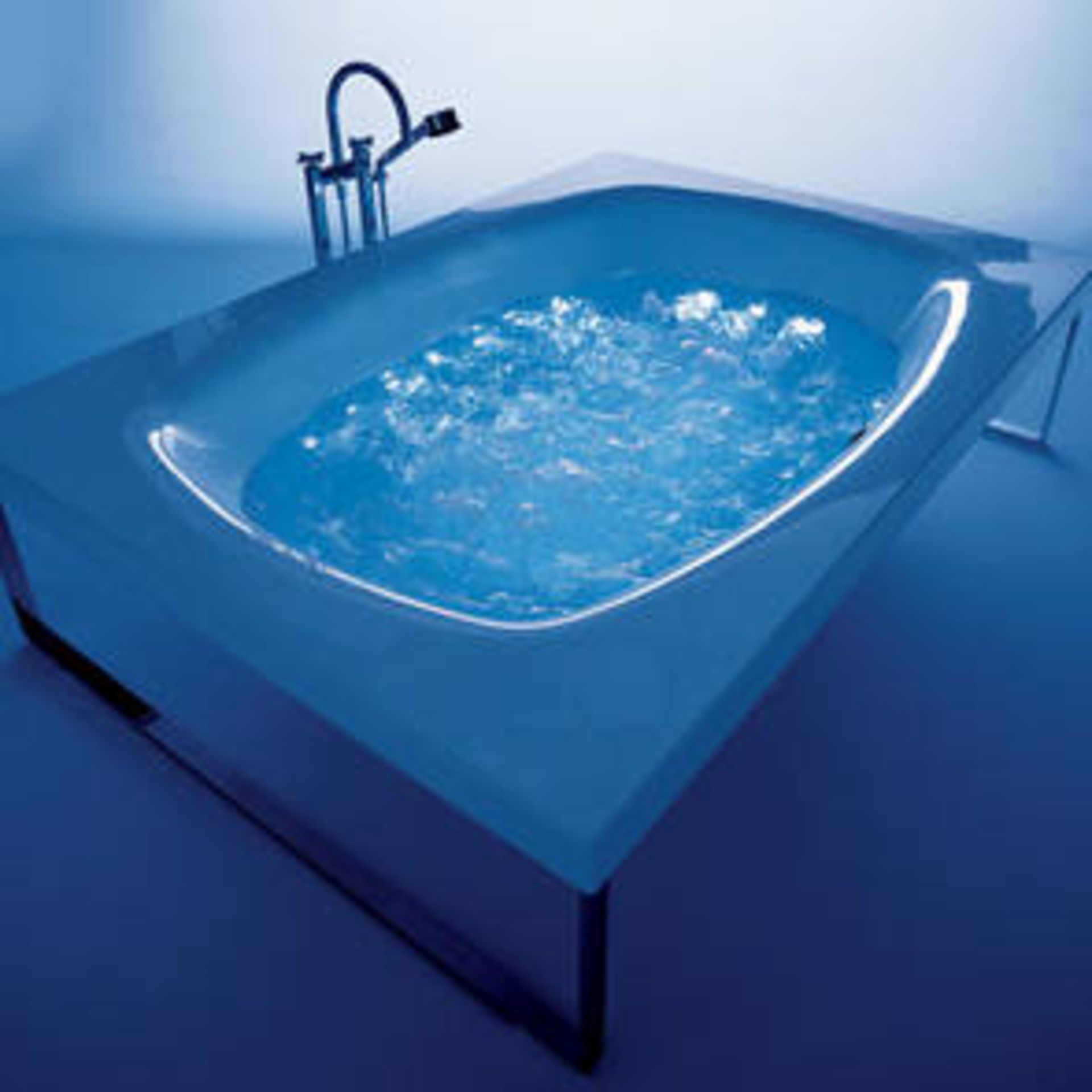 KOS model KAOS 1 Bath tub made in methacrylate Kaos 1 free standing. 1850 x 1000 x h 510 - Image 3 of 3