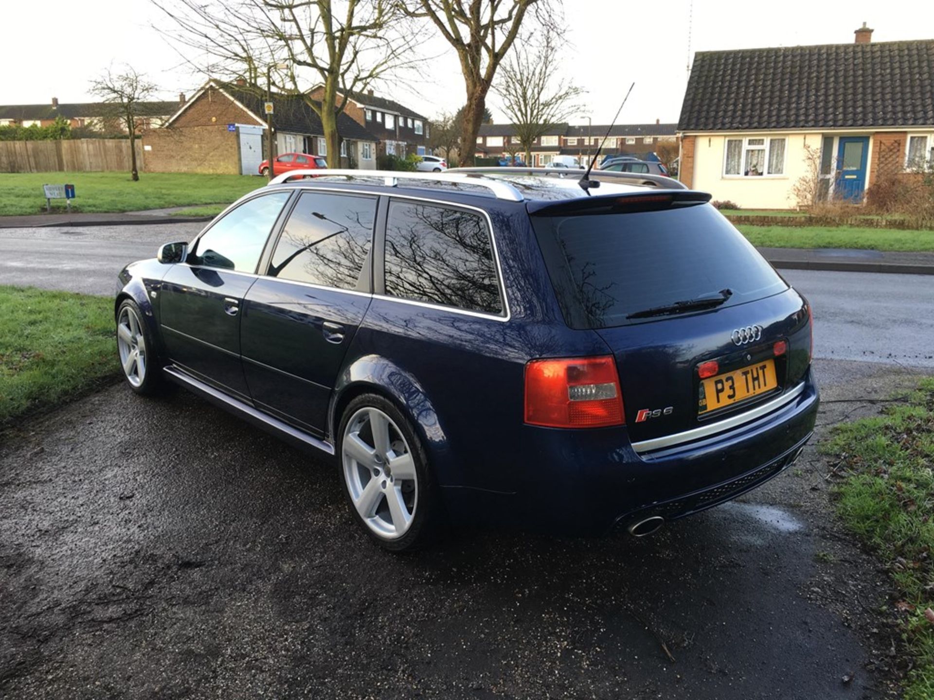 Audi RS6 Avant 4.2 V8 Twin Turbo - Image 7 of 18