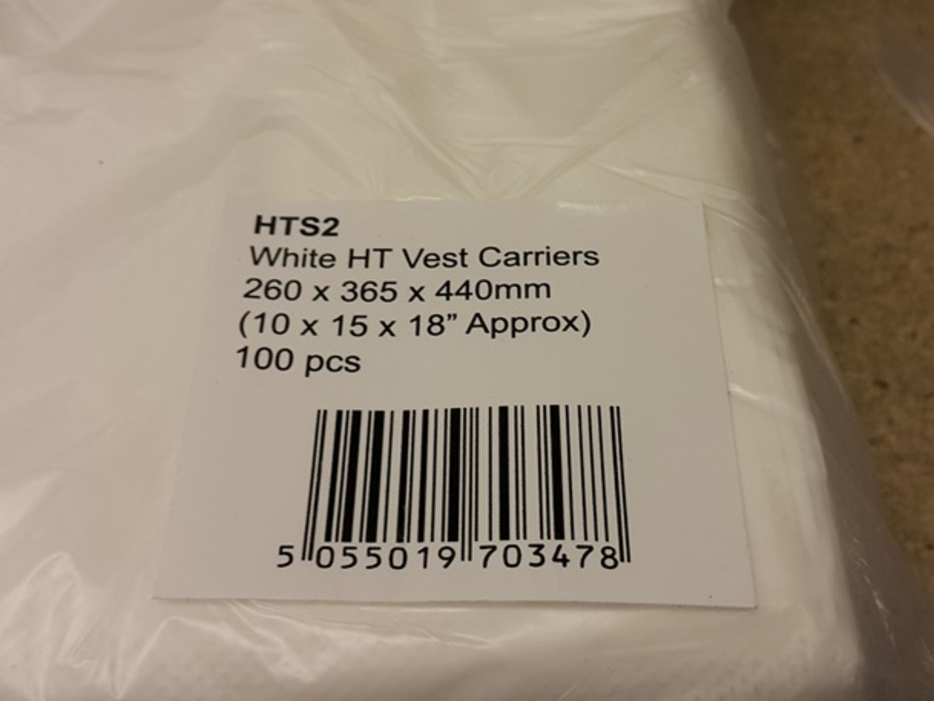 CARRIER BAGS. HTS2. White HT Vest Carriers. 260 x 365 x 440mm. 20 Packs of 100 Bags each. - Image 2 of 2