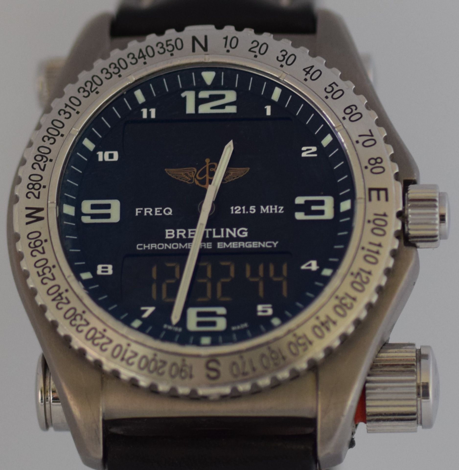 BREITLING EMERGENCY WATCH E76321 BOX & PAPERS