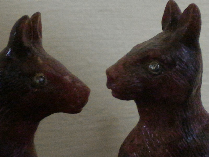Unique Russian Carved Rhodonite Kangaroos with Russian Faberge Style Diamond Eyes circa 1900 - Image 4 of 7