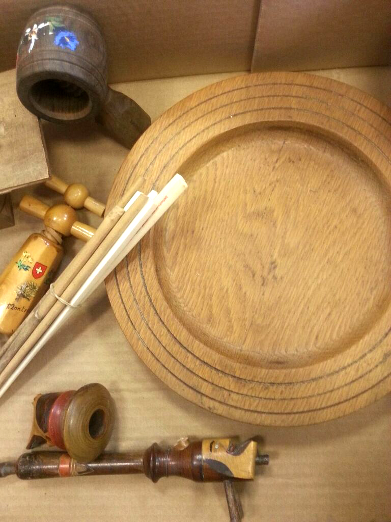 Variety of treen items - Image 3 of 3