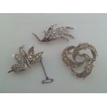 Set of three designer vintage brooches signed HOLLYWOOD. Low cost delivery available on all items.