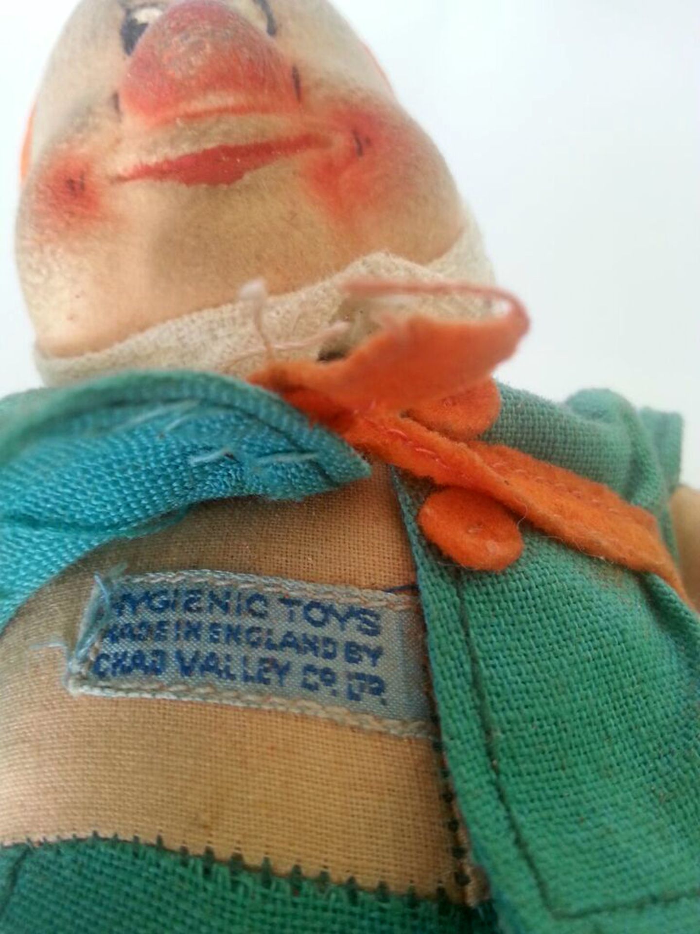 VINTAGE CHAD VALLEY HYGENIC TOYS DWARF FROM "SNOW WHITE & THE SEVEN DWARVES". With felt cap, shoes - Image 4 of 5