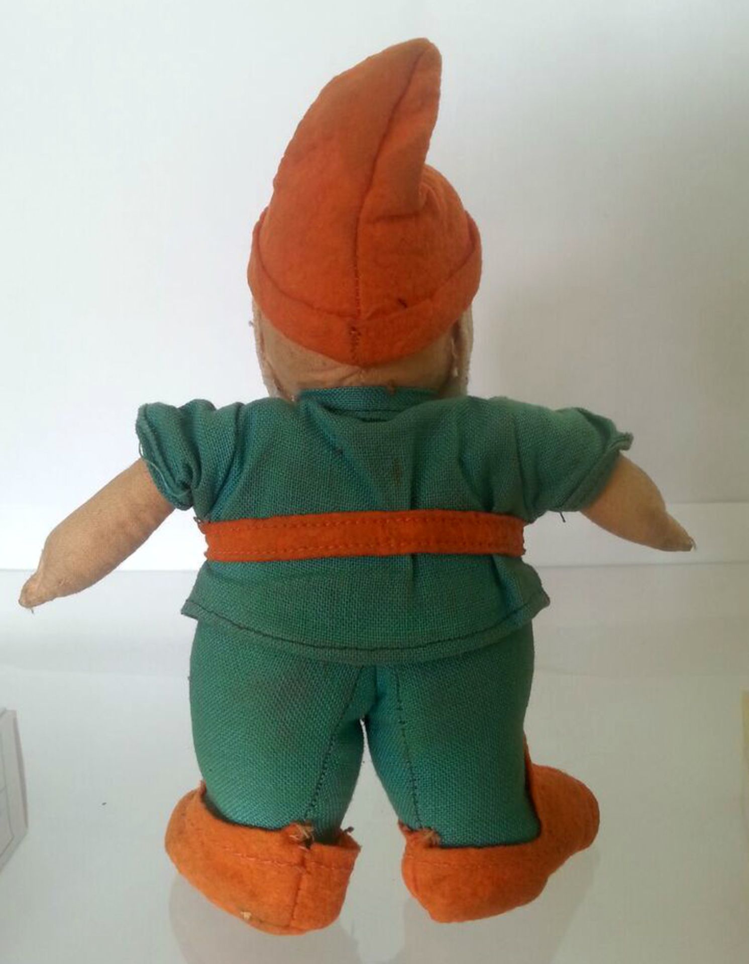 VINTAGE CHAD VALLEY HYGENIC TOYS DWARF FROM "SNOW WHITE & THE SEVEN DWARVES". With felt cap, shoes - Image 3 of 5