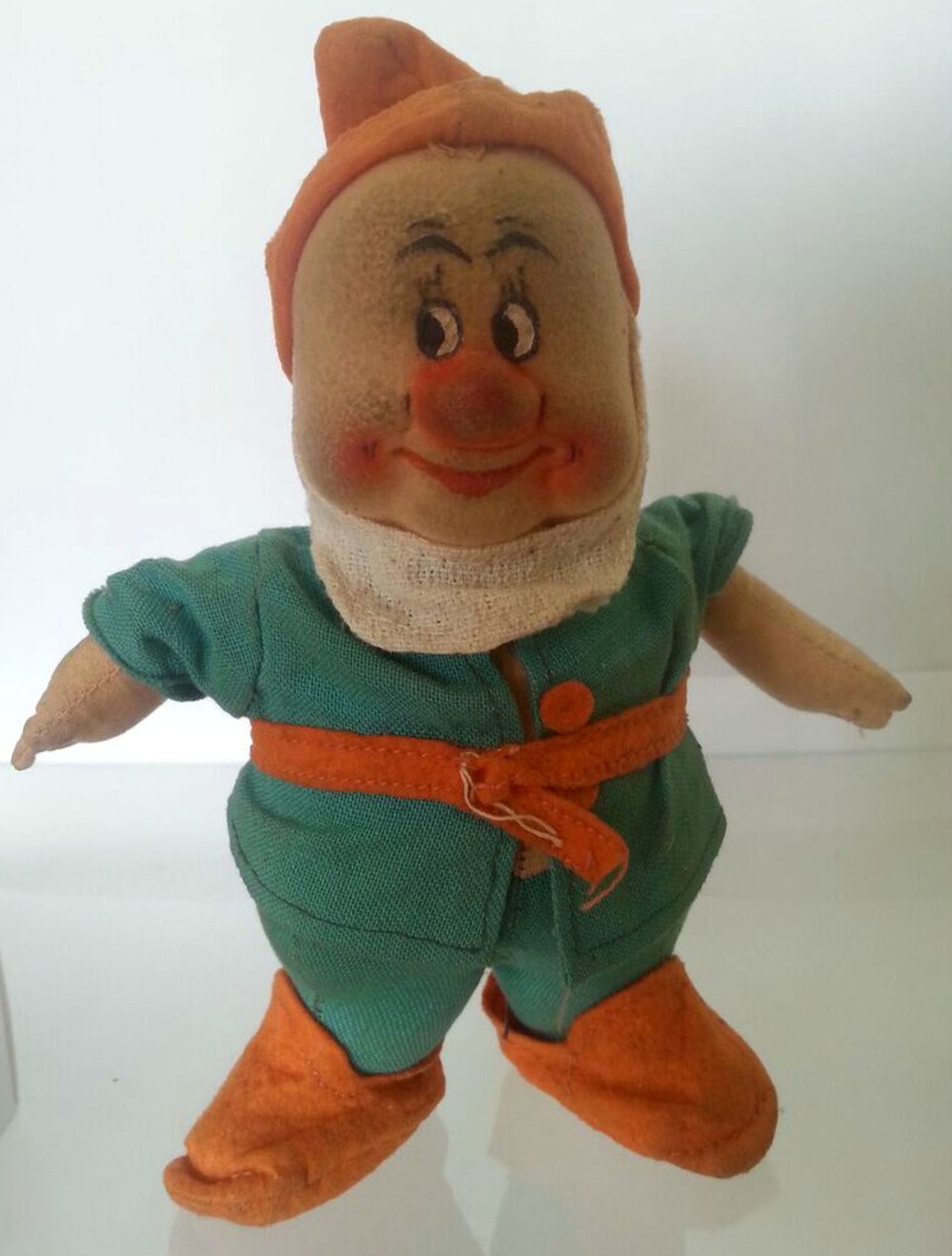 VINTAGE CHAD VALLEY HYGENIC TOYS DWARF FROM "SNOW WHITE & THE SEVEN DWARVES". With felt cap, shoes - Image 2 of 5