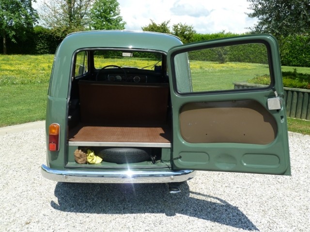 1954 Fiat Topolino Belvedere very rare and mint condition. Low Reserve, Low Mileage - Image 2 of 9