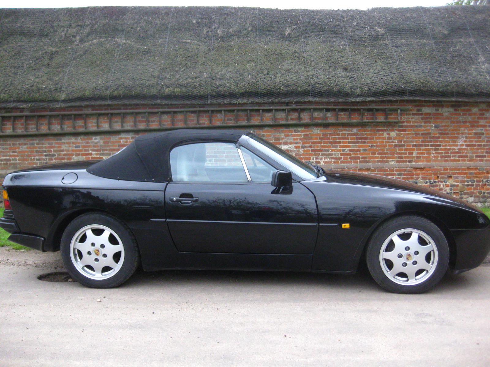 1989 Porsche 944 S2 Convertible - Image 7 of 13