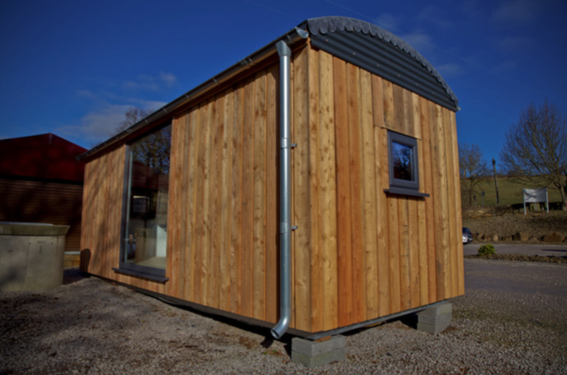 Bespoke Railway Carriage, built to last, Ideal for Garden Room ,Office, Glamping, Shoot Cabin. - Image 6 of 8