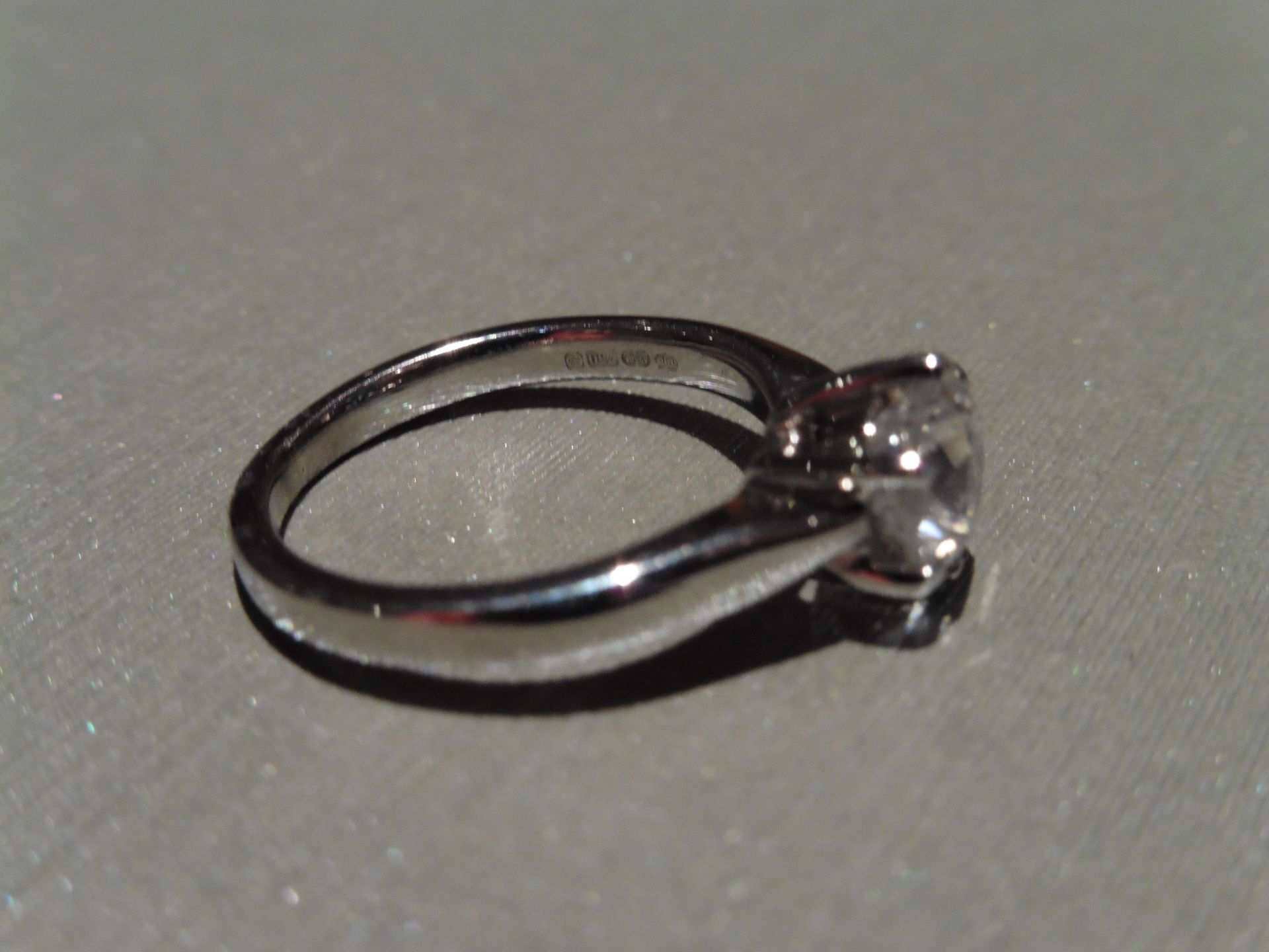 Brand new 18ct white gold diamond solitaire ring set with a 1.00ct brilliant cut diamond of F colour - Image 2 of 3