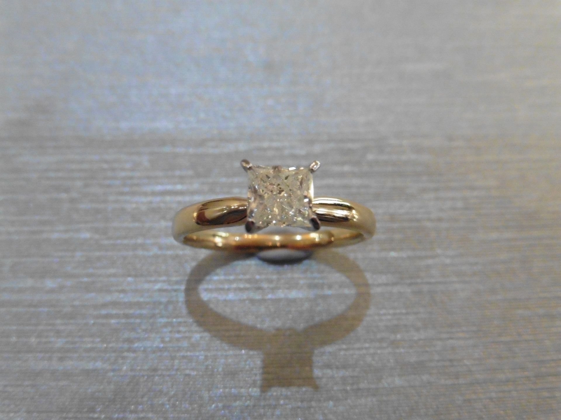 Brand new 18ct gold diamond solitaire ring set with a princess cut diamond weighing 1.00ct. H - Image 4 of 4