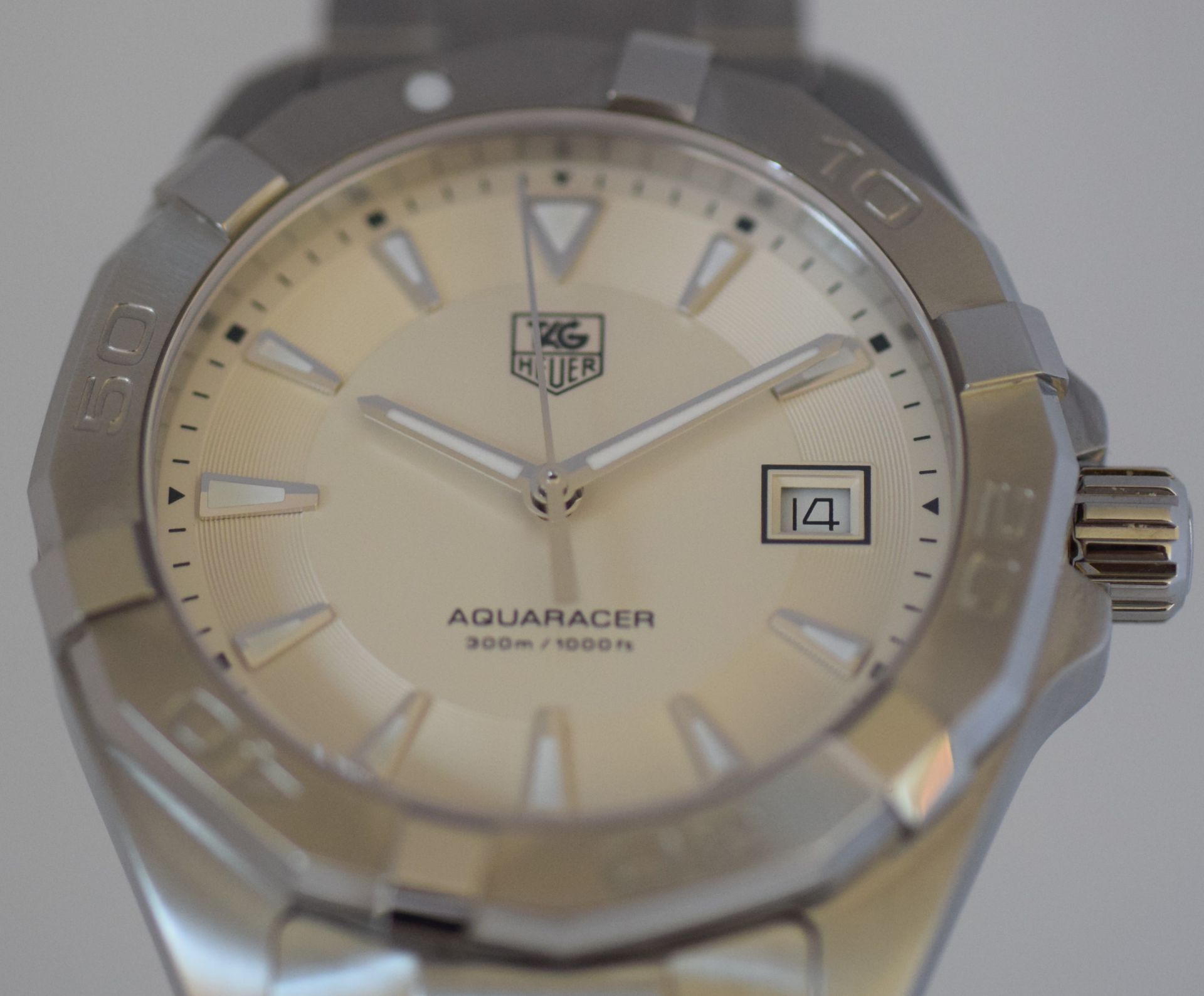 RANGE Aquaracer. MODEL WAY1111.