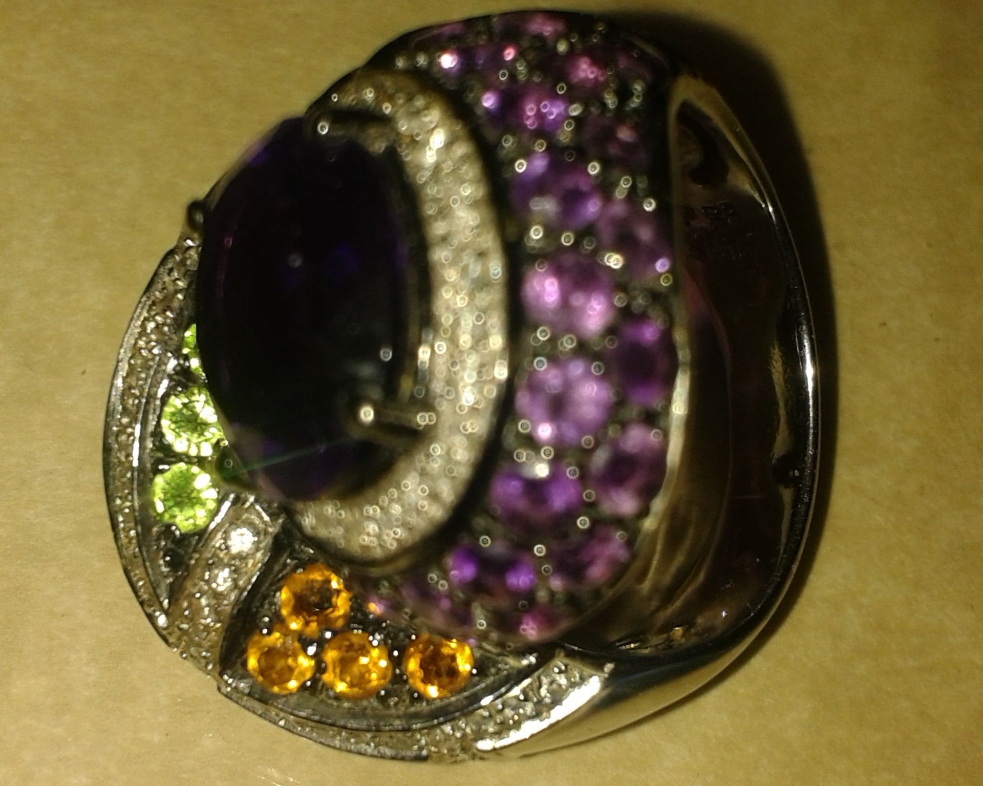 18ct Gold Gem Set Ring With Amethyst, Diamond, Tsavorite & Citrin - Image 5 of 12