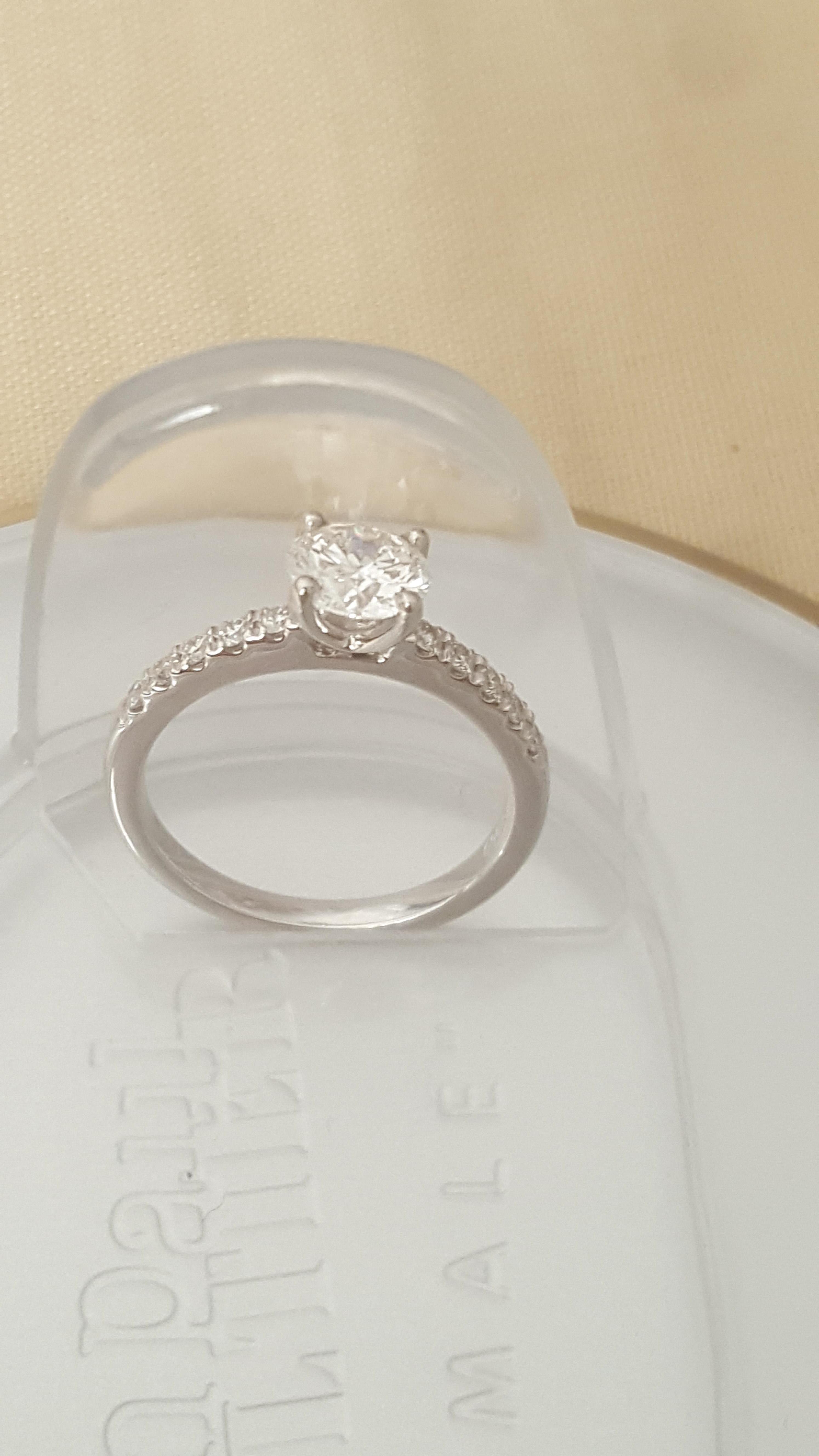 Flawless princess cut, platinum design novo set, diamond engagement ring with matching band. - Image 27 of 33