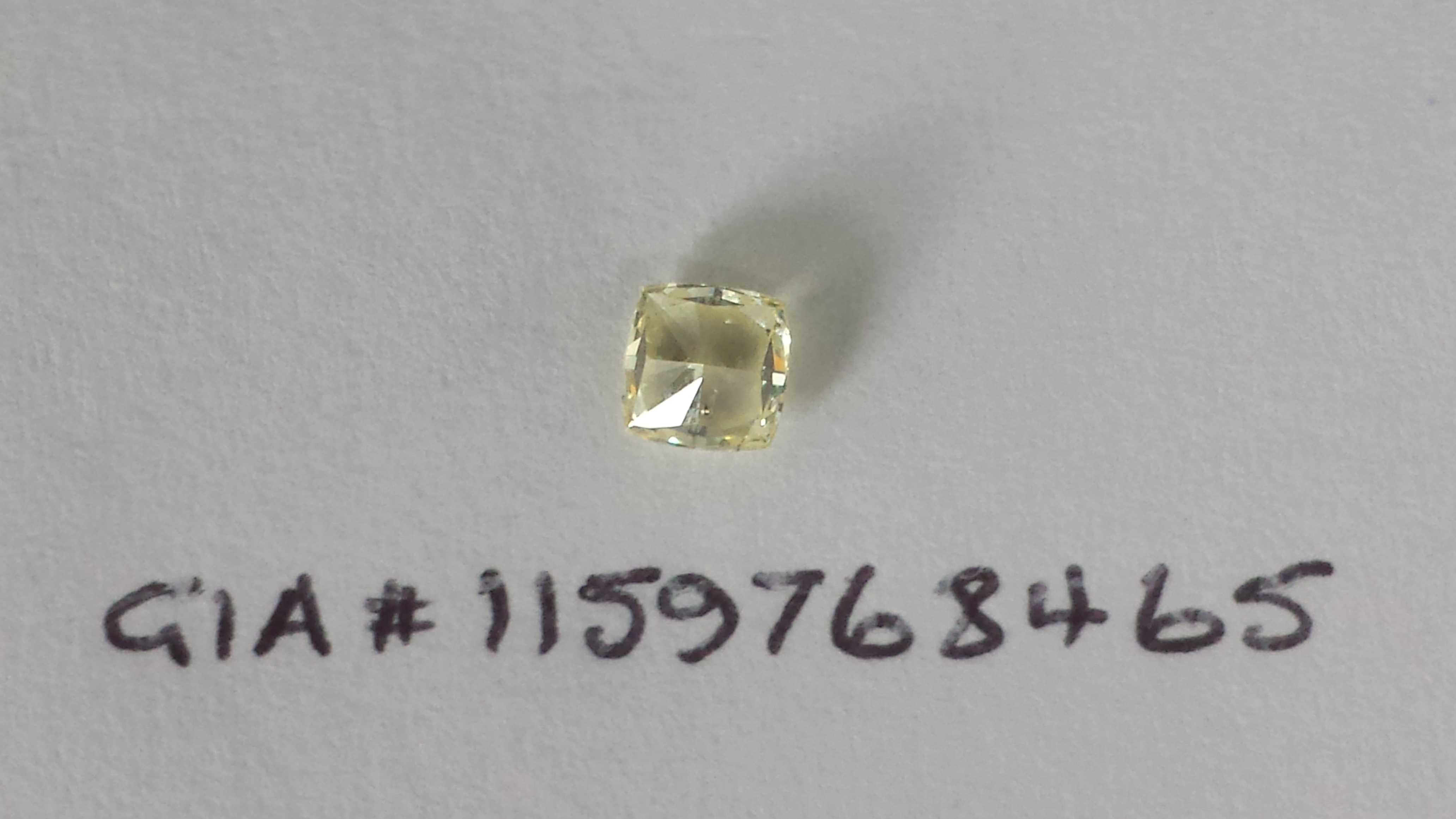 0.46 carat Modified Square Brilliant Diamond - Image 2 of 4