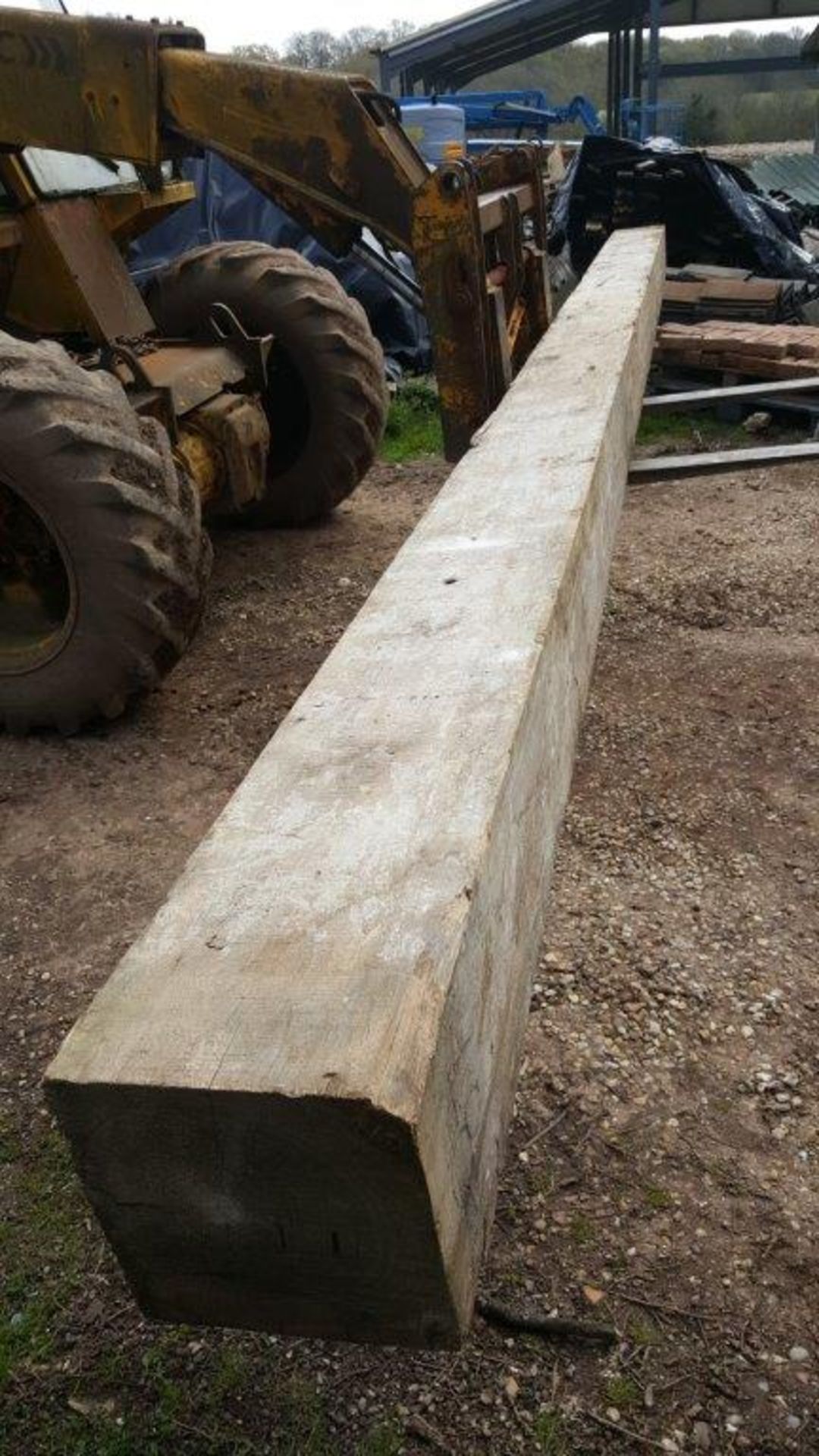 1 x reclaimed pine beam, in excellent condition, 6.7m long by 300 x 300