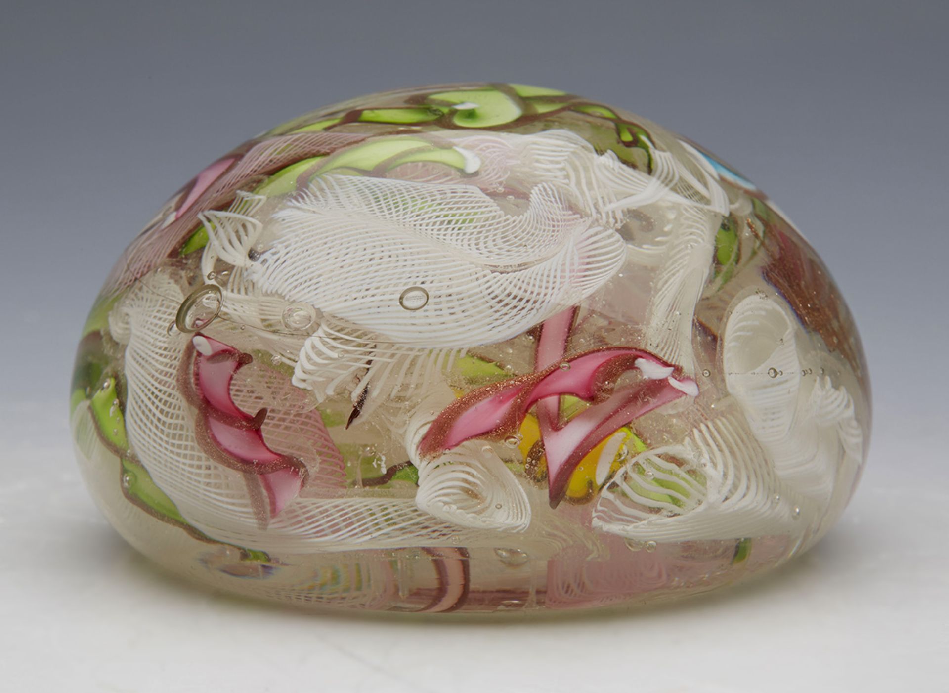 VINTAGE ITALIAN MURANO AVeM GLASS RIBBON WORK PAPERWEIGHT c.1935 - Image 4 of 7