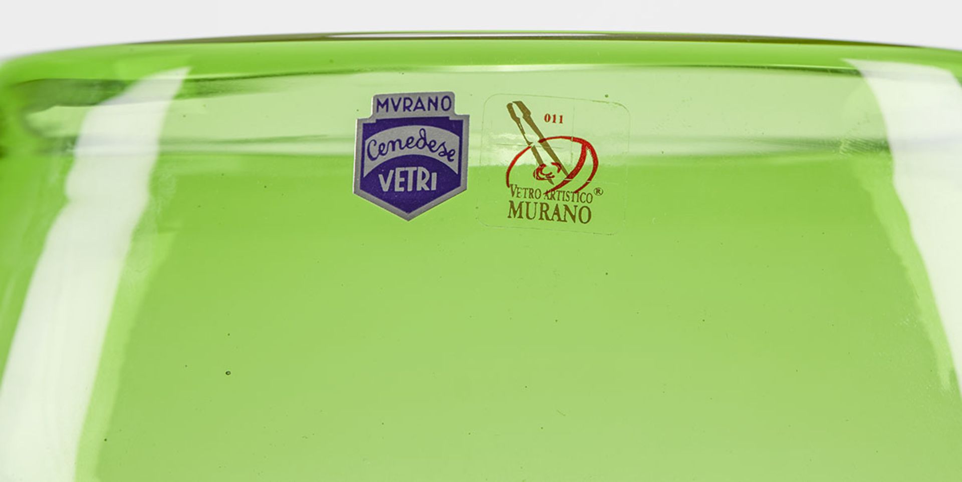 Italian Murano Gino Cenedese Signed Swirl Design Green Art Glass Vase - Image 2 of 9