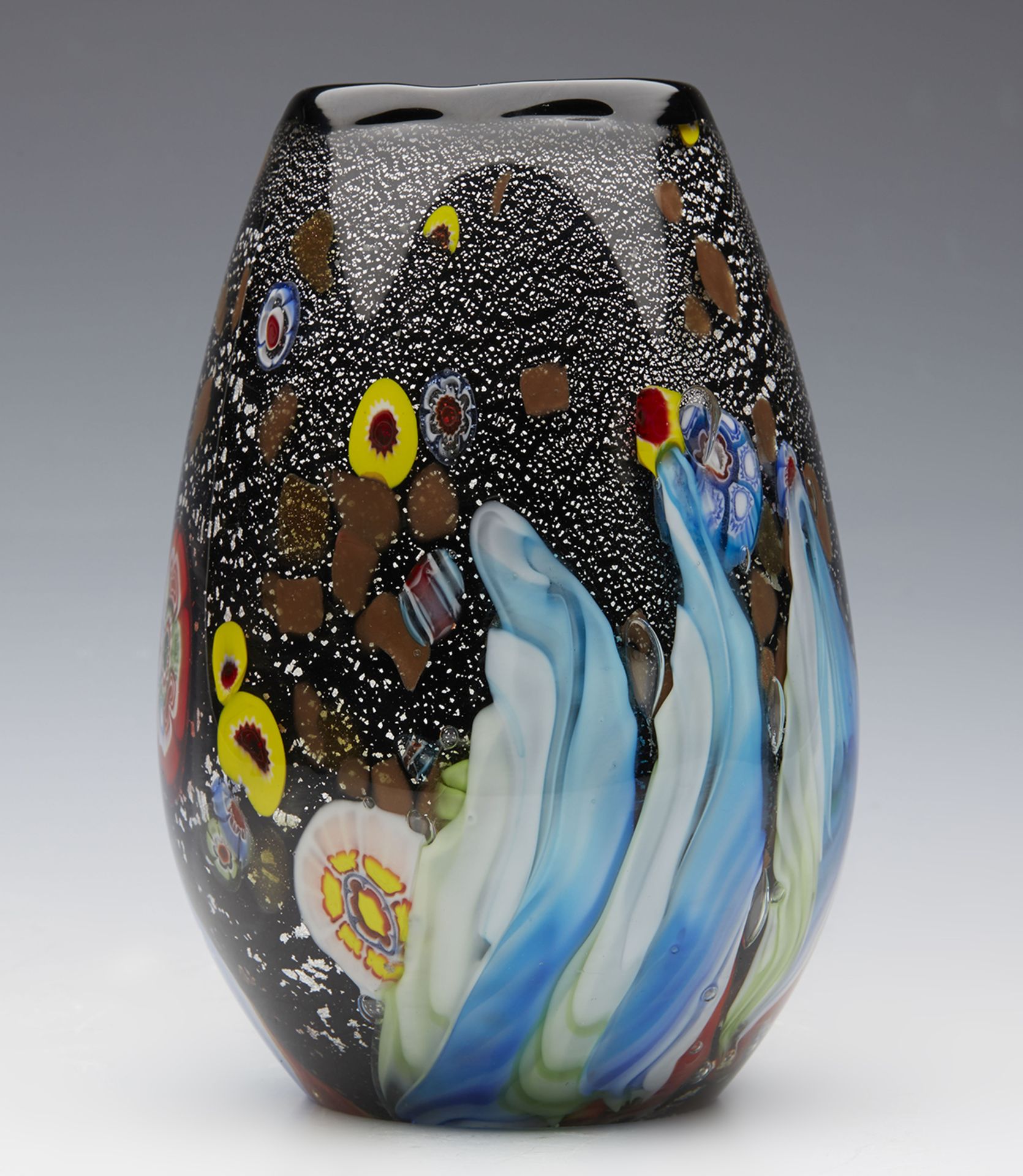 Venetian Murano Maestro Signed Art Glass Vase - Image 3 of 8
