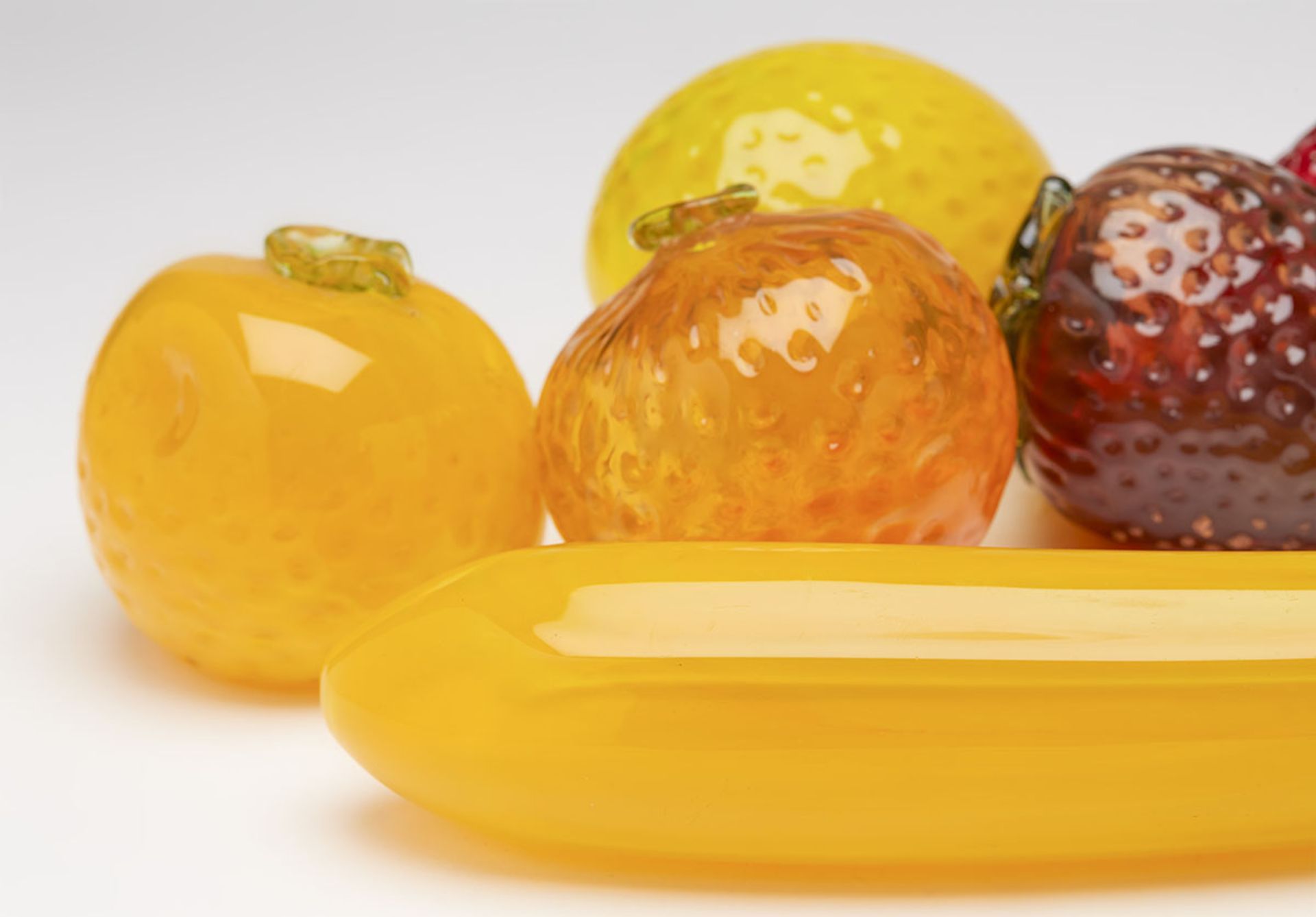 VINTAGE COLLECTION ITALIAN MURANO GLASS FRUITS c.1950/60 - Image 7 of 9